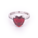 Anello Argento 925 rodiato con zircone Rosso taglio Cuore